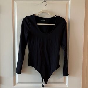 Abercrombie & Fitch Black Scoop Neck Bodysuit